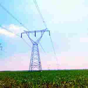 500 Kv Linear Power Transmission Angle Steel Tower with Single Circuit