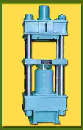 4 Columm Type Hydraulic Machine