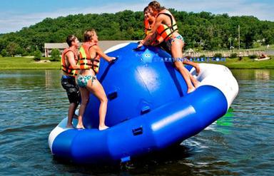 Hot Commercial Grade Inflatable Disco Boat Water Toy