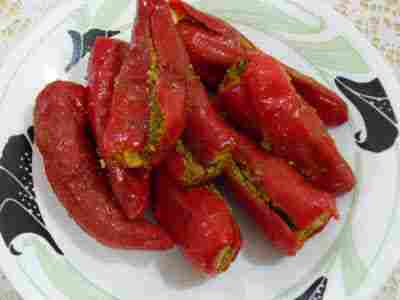 Red Stuffed Chilli Pickles