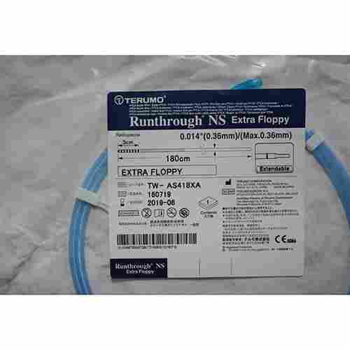 Runthrough NS Extra Floppy Guide Wire