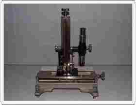 Vernier Microscope 2 Motion
