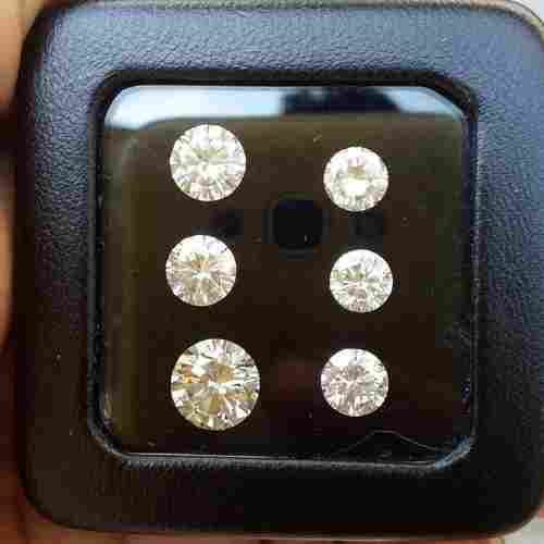Brilliant Round Cut Moissanite Diamond