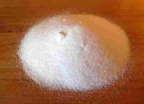 White Potassium Nitrate Powder