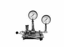 Comparison Type Pressure And Vacuum Gauge Tester