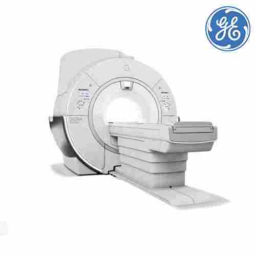 SIGNATM Pioneer - 70cm CT Scan Machine