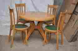 Fine Fine Dinning Table Set