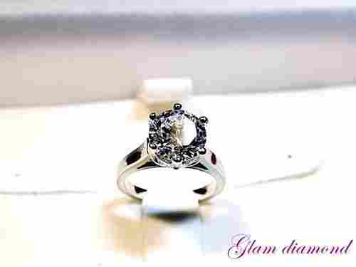 Very Pretty Finger Ring With One Big 2 Carat Of Cubic Zirconia Diamond