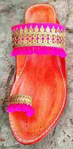 Ladies Embroidered Ethnic Sandal