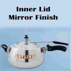 Inner Lid Mirror Finish (Harmony Model) Pressure Cooker
