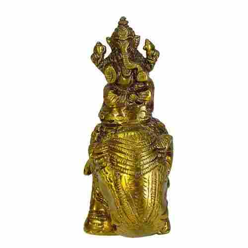 KAVOO Gajanan Maharaj Brass Idol