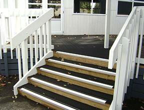 Aluminium Slip Resistant Stair Treads