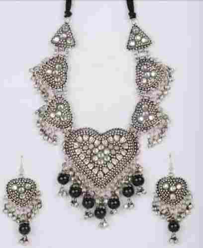 Beautiful Artificial Necklace Set