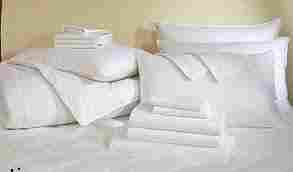 White Bed Linen For Hotel