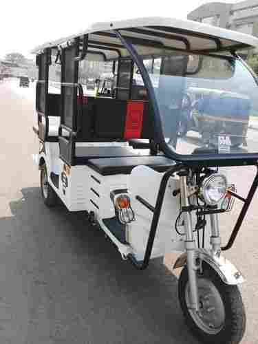 High Performance Electric E-Rickshaw