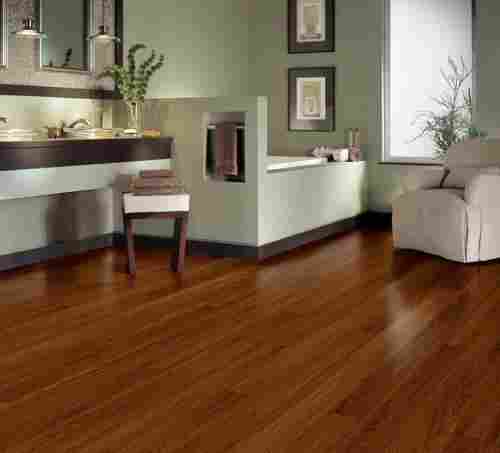 Good Quality Laminated Wooden Flooring