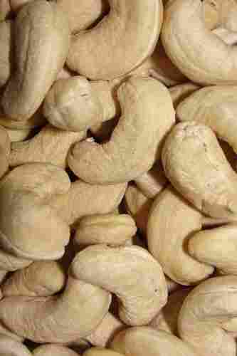 Organic And Common Cashew Nuts