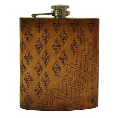 Tan Leather Hip Flask Weight: 50 Grams (G)