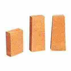 Durable Basic Refractory Bricks