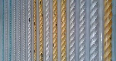 Red Effective Pp (Polypropylene) Twisted Rope