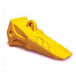 Yellow Color Tooth Point