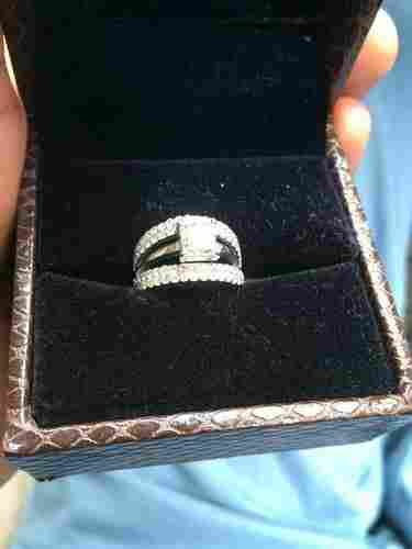 Designer Gold Diamond Ring