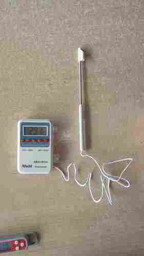 Fully Digital Multi Thermometer