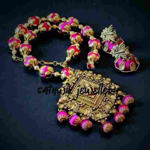 Antique Silk Thread Necklace Set