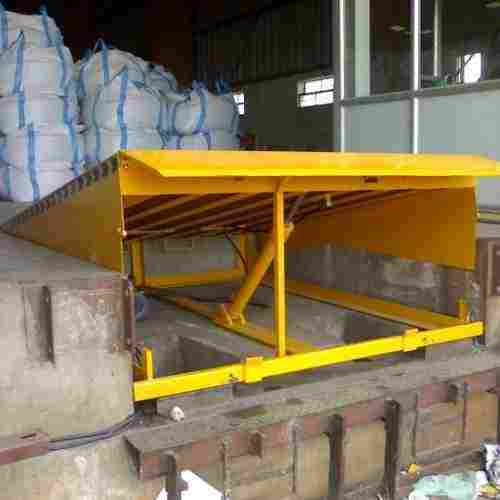 Sturdy Design Hydraulic Dock Leveler