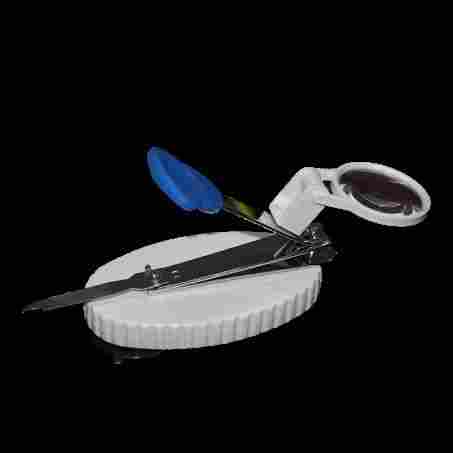 Nail Cutter With Magnifier