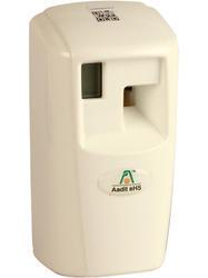 White Fine Quality Microburst Dispenser