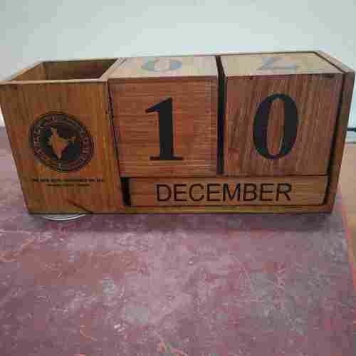Wooden Calendars for Office Tables