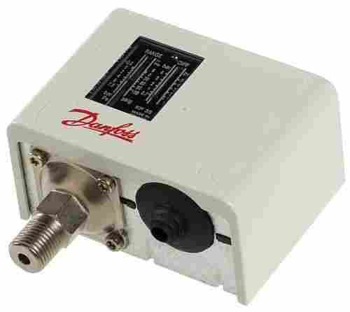 Fine Quality Danfoss Pressure Switch (KP-35)