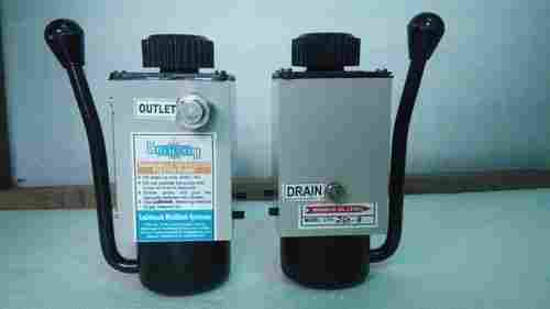 Hand Operated Piston Pumps - 250 ml (Metallic Body)
