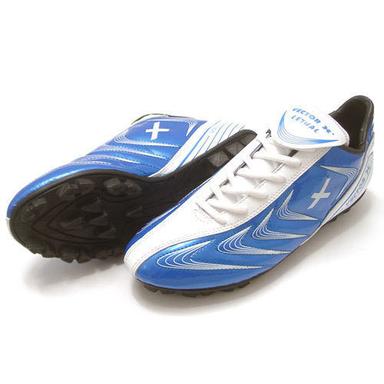 Easy To Wear Football Shoes