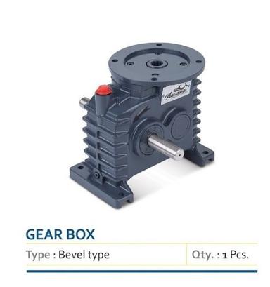 Paddle Wheel Aerator Gear Box Helical Bevel Output Speed: 106 Rpm