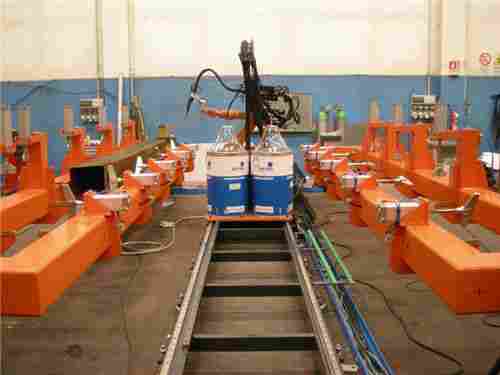 Industrial High Precision 6 Axis Articulated Automatic Welding Robot Workstation