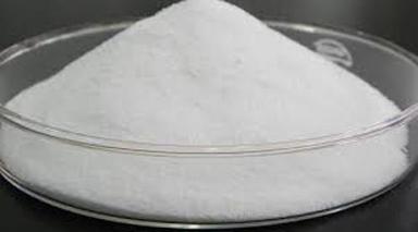 White Cefaclor Powder