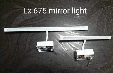 Lx 675 Mirror Light Application: For Dressing Table