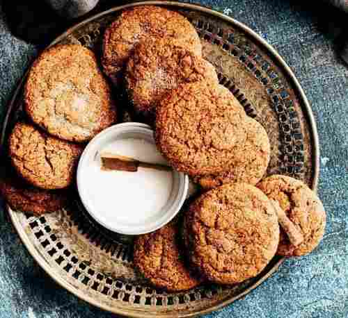 Crunchy Wholewheat Spicy Cookies