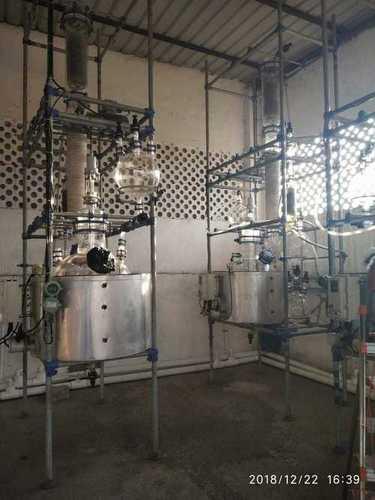 Reaction Distillation Unit Application: Laboratory