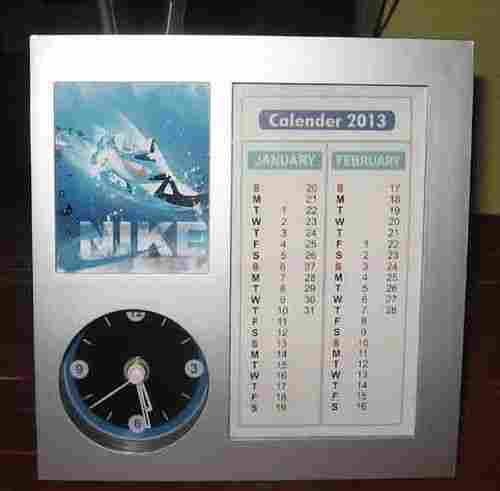 Calender With Clock
