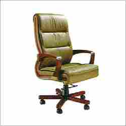 Elegance Boss Chair