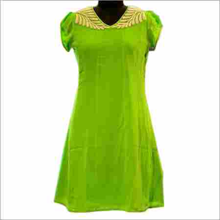 KURTI WITH NECK EMBROIDERY