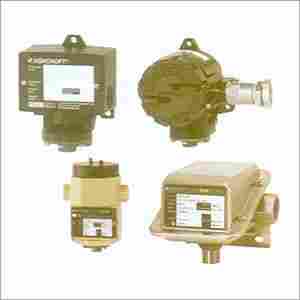 Differential Pressure and Temperature Switches
