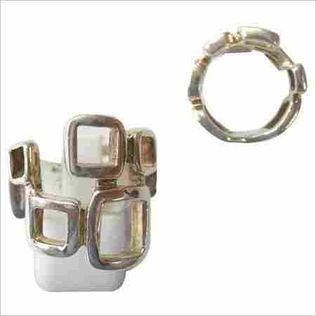 Artificial Metal Ring