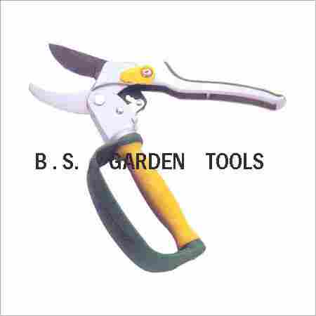 Super Ratchet Pruning Shears