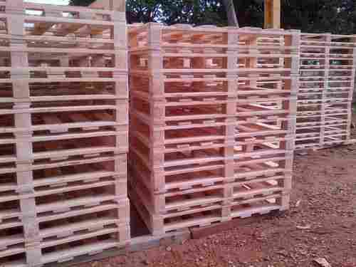Water Resistant Wood Pallets