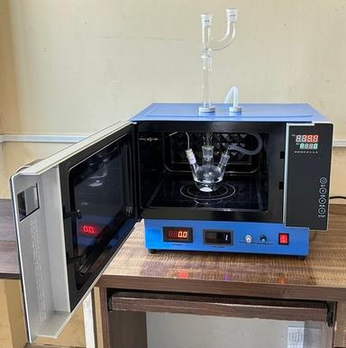 Microwave Synthesizer - Capacity 30 Liter Voltage: 1100 W Watt (W)
