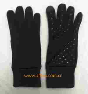 Touched Gloves - GS-APT1701
